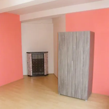 Fortuna Apartman בלטונללה